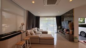 4 Bedroom House for sale in Casa Premium On Nut-Wongwaen, Dokmai, Bangkok