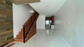 4 Bedroom Townhouse for sale in Talon Kuatro, Metro Manila