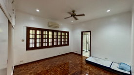 4 Bedroom House for rent in Dasmariñas North, Metro Manila near MRT-3 Ayala