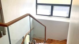 4 Bedroom House for sale in Pulang Lupa Dos, Metro Manila