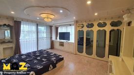 3 Bedroom Condo for sale in Asoke Tower, Khlong Toei Nuea, Bangkok near MRT Phetchaburi