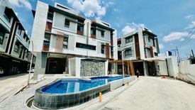 3 Bedroom Townhouse for sale in Bahay Toro, Metro Manila near LRT-1 Roosevelt