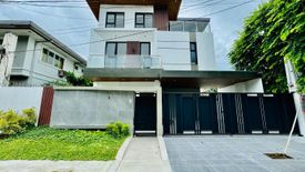 5 Bedroom House for sale in Batasan Hills, Metro Manila