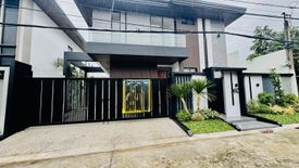 5 Bedroom House for sale in BF Homes, Metro Manila