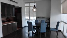 2 Bedroom Condo for rent in 8 Forbestown Centre, BGC, Metro Manila