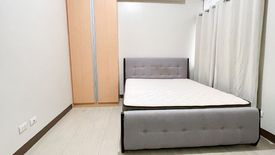 Condo for rent in San Antonio Residence, Urdaneta, Metro Manila near MRT-3 Ayala