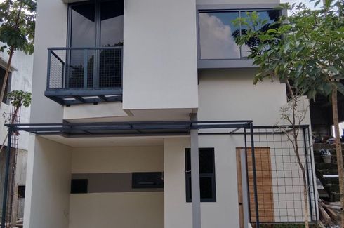 Rumah dijual dengan 3 kamar tidur di Cinangka, Jawa Barat