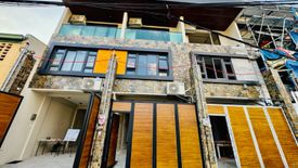 3 Bedroom Townhouse for sale in Plainview, Metro Manila near MRT-3 Boni