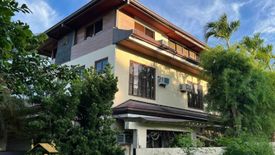 7 Bedroom House for sale in New Alabang Village, Metro Manila