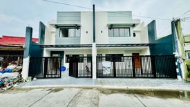 4 Bedroom Townhouse for sale in Talon Dos, Metro Manila