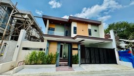 4 Bedroom House for sale in Talon Dos, Metro Manila