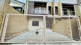 4 Bedroom Townhouse for sale in Pilar, Metro Manila