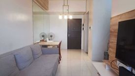 2 Bedroom Condo for rent in San Antonio Residence, Urdaneta, Metro Manila near MRT-3 Ayala