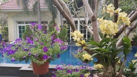 5 Bedroom House for sale in Bang Wa, Bangkok