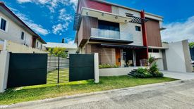 5 Bedroom House for sale in BF Homes Executive Village, Almanza Uno, Metro Manila