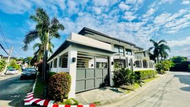 4 Bedroom House for sale in BF Homes Executive Village, Almanza Uno, Metro Manila