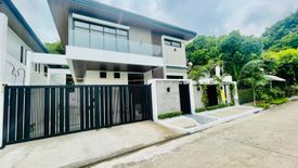 5 Bedroom House for sale in BF Homes Executive Village, Almanza Uno, Metro Manila