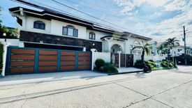 7 Bedroom House for sale in Moonwalk, Metro Manila