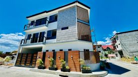 6 Bedroom House for sale in San Miguel, Metro Manila