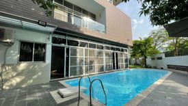 Cần bán villa 4 phòng ngủ tại Riviera Cove, Phước Long B, Quận 9, Hồ Chí Minh