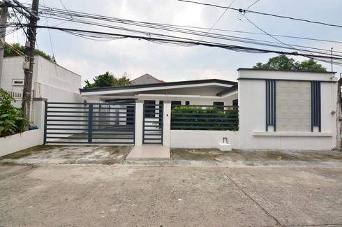 6 Bedroom House for sale in Pilar, Metro Manila