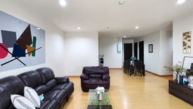 3 Bedroom Condo for rent in Khlong Toei, Bangkok near BTS Asoke