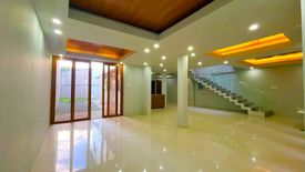 4 Bedroom House for sale in Don Bosco, Metro Manila