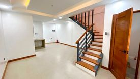 3 Bedroom Townhouse for sale in Pulang Lupa Dos, Metro Manila