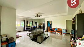 4 Bedroom House for sale in Lam Phak Chi, Bangkok