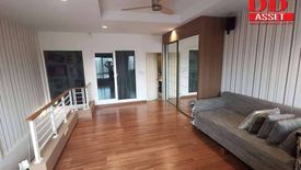 3 Bedroom Townhouse for rent in Chong Nonsi, Bangkok