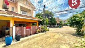 3 Bedroom Townhouse for sale in Lat Sawai, Pathum Thani