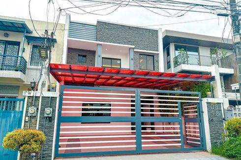 4 Bedroom House for sale in Talon Dos, Metro Manila