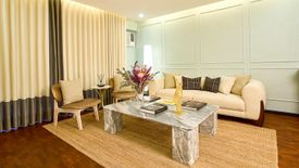 2 Bedroom Condo for sale in San Lorenzo, Metro Manila