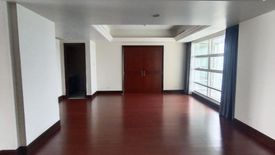 4 Bedroom Condo for sale in Urdaneta, Metro Manila near MRT-3 Ayala