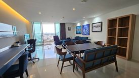 3 Bedroom Condo for rent in Thung Wat Don, Bangkok near BTS Sueksa Witthaya