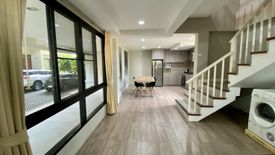 2 Bedroom House for rent in Phra Khanong, Bangkok near BTS Thong Lo