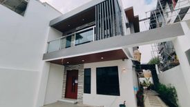 4 Bedroom House for sale in Talon Dos, Metro Manila