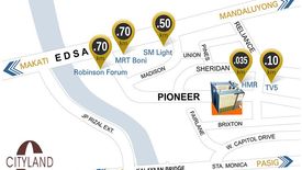 Condo for sale in Pioneer Heights I, Highway Hills, Metro Manila near MRT-3 Boni