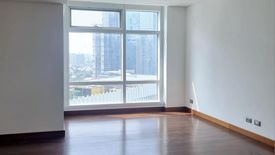 3 Bedroom Condo for sale in Two Roxas Triangle, Urdaneta, Metro Manila near MRT-3 Buendia