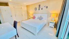 3 Bedroom Condo for sale in Na Kluea, Chonburi