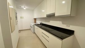 3 Bedroom Condo for sale in Two Roxas Triangle, Urdaneta, Metro Manila near MRT-3 Buendia