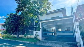 5 Bedroom House for sale in Almanza Dos, Metro Manila