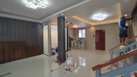 4 Bedroom House for sale in Talon Dos, Metro Manila