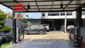 3 Bedroom Townhouse for sale in Sam Wa Tawan Tok, Bangkok