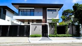 6 Bedroom House for sale in BF Homes, Metro Manila