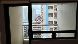 2 Bedroom Condo for Sale or Rent in San Lorenzo, Metro Manila