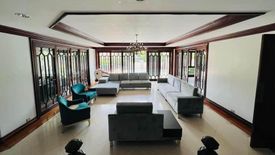 8 Bedroom House for rent in Ugong, Metro Manila