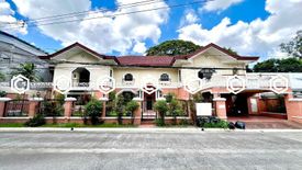 10 Bedroom House for sale in Santo Rosario, Pampanga