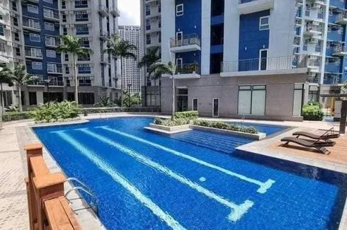 2 Bedroom Condo for sale in The Trion Towers III, Taguig, Metro Manila