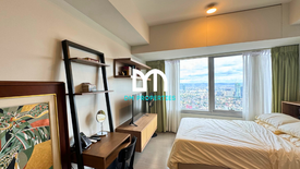 Condo for sale in Guadalupe Viejo, Metro Manila near MRT-3 Guadalupe